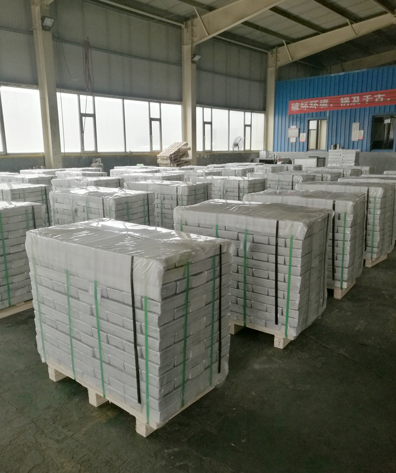 Magnesium alloy billets